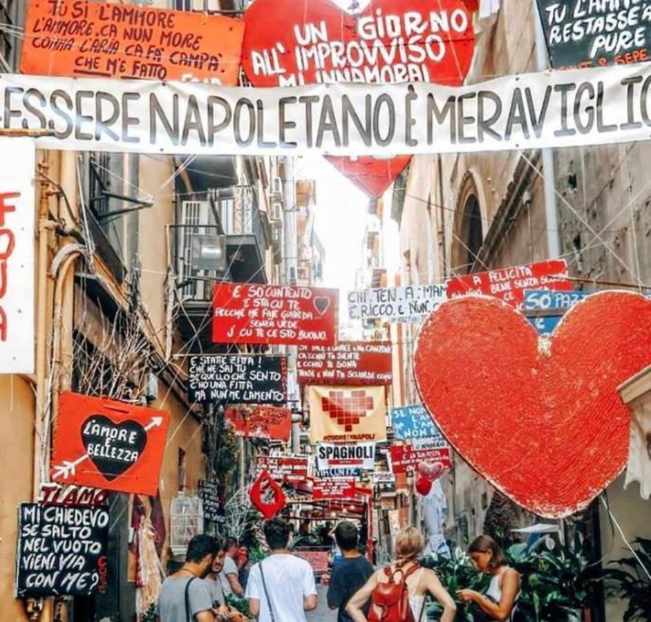 B&B Marika Toledo Napoli Bagian luar foto
