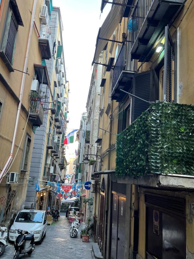 B&B Marika Toledo Napoli Bagian luar foto
